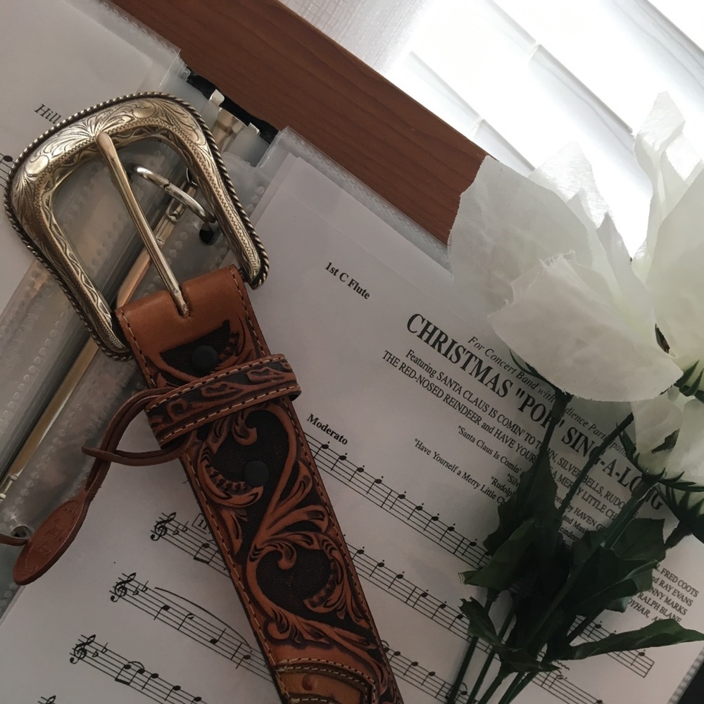 Tony Lama Western Belt💛